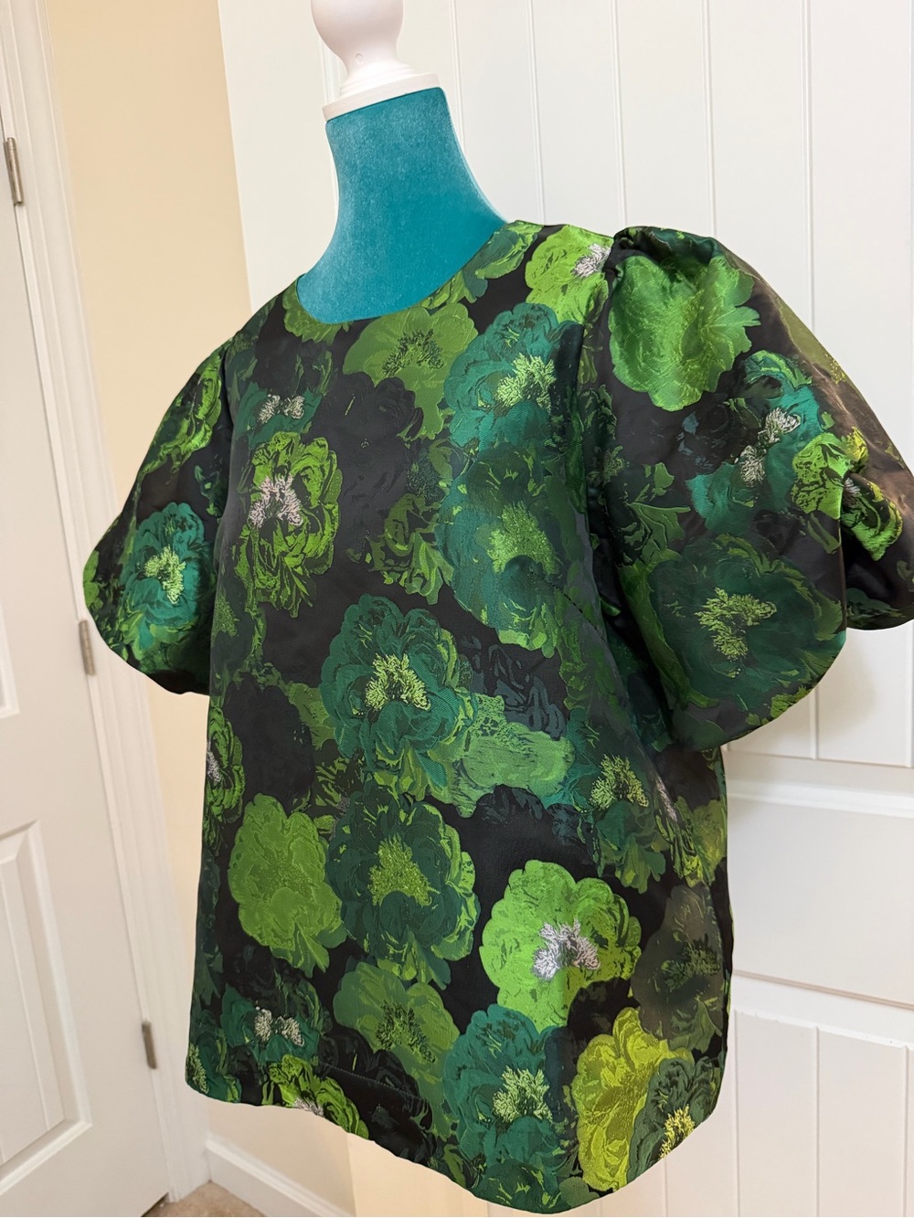 Pomander Place Bold Green Jacquard Lyla Top with Puffed Sleeve Sz Large - Picture 6 of 16
